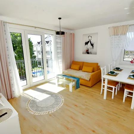 Apartment Muszelka 27 *